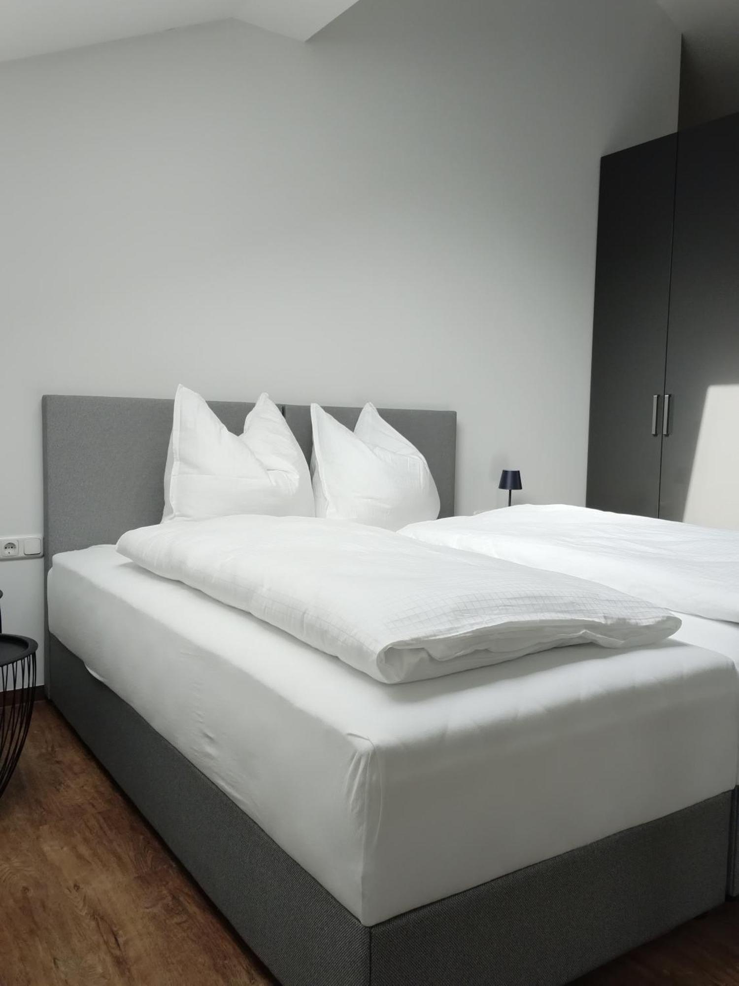 Hotel Stiegler Bed & Breakfast Timelkam Exterior foto